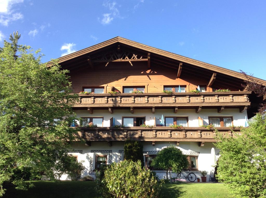 Hotel Garni Almhof Seefeld in Tirol Exterior foto
